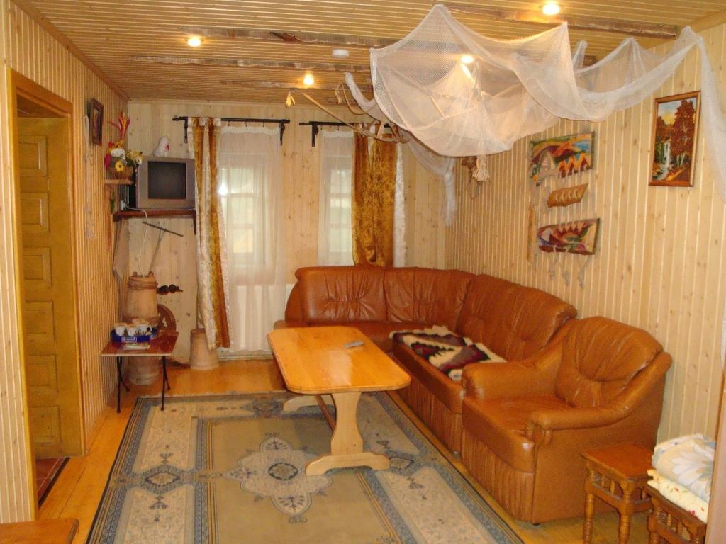 Panorama Karpat Hotel Yablunytsia Buitenkant foto