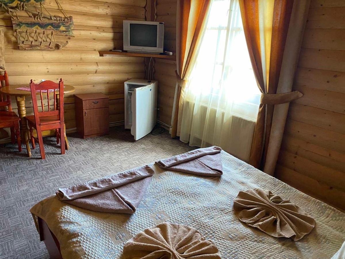 Panorama Karpat Hotel Yablunytsia Buitenkant foto